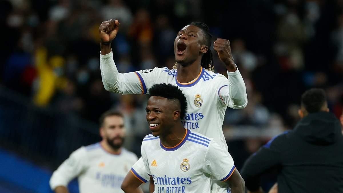 Вінісіус та Камавінга / Фото EFE