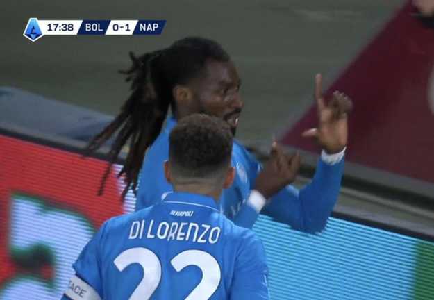 Ангісса святкує гол / Скріншот Ангісса святкує гол / Скріншот