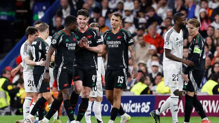 Реал Мадрид – Арсенал / OSCAR DEL POZO/AFP via Getty Images Реал Мадрид – Арсенал / OSCAR DEL POZO/AFP via Getty Images