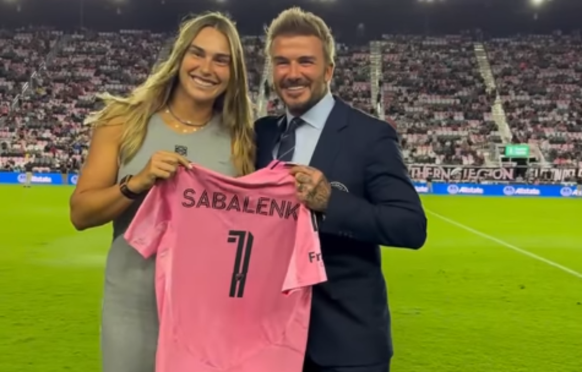 Соболенко й Бекхем / Скріншот Соболенко й Бекхем / Скріншот