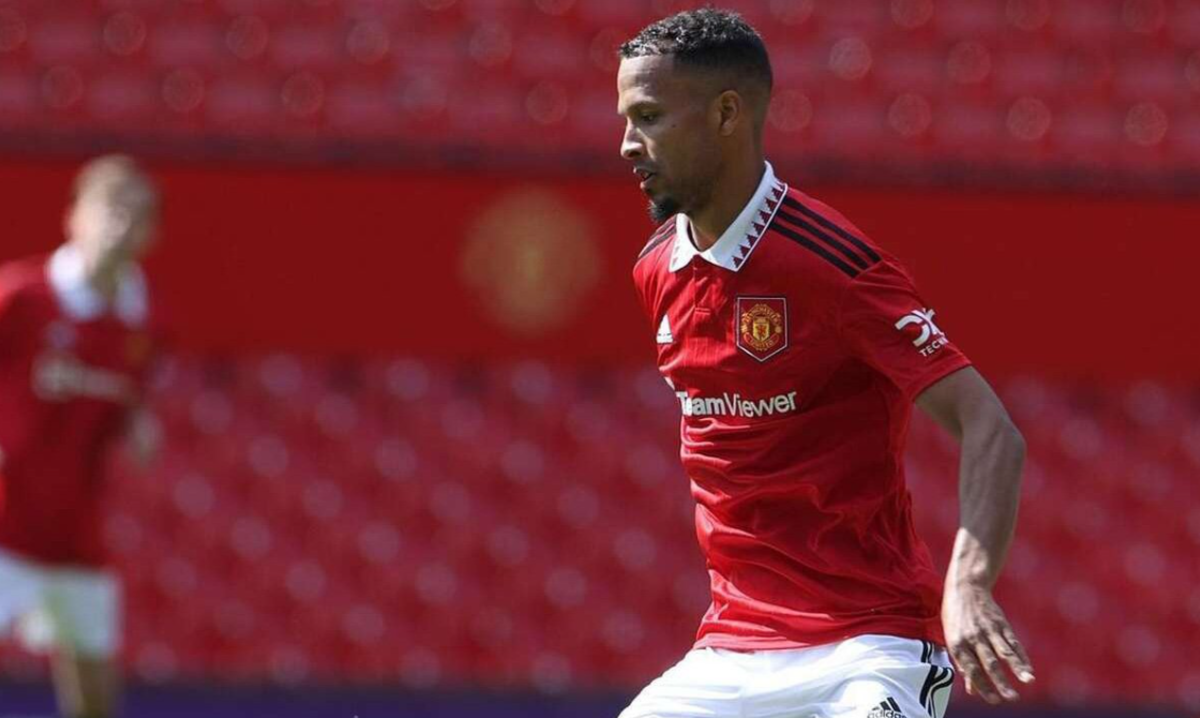 Джо Томпсон / Фото з Х