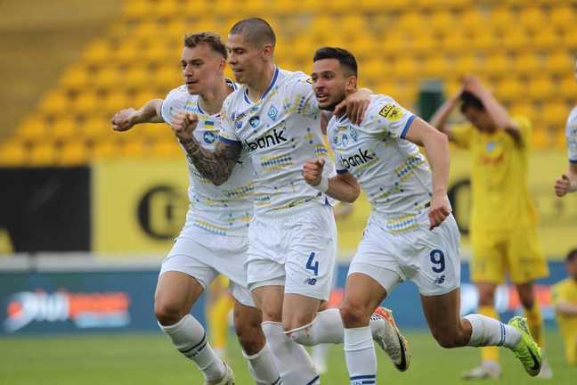 Бражко, Попов та Волошин / Фото ФК Динамо Бражко, Попов та Волошин / Фото ФК Динамо