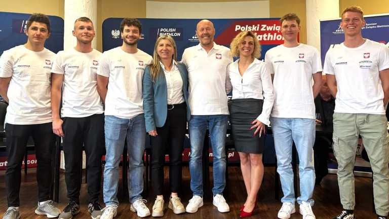 Урош Велепець (по центру) / Фото biathlon.com.pl Урош Велепець (по центру) / Фото biathlon.com.pl