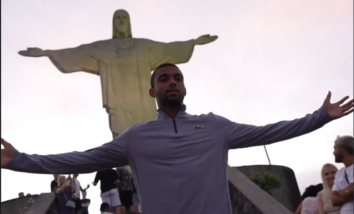 Артур Філс / Скріншот