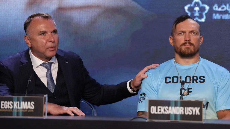 Егіс Клімас і Олександр Усик / Фото Ready to fight Егіс Клімас і Олександр Усик / Фото Ready to fight