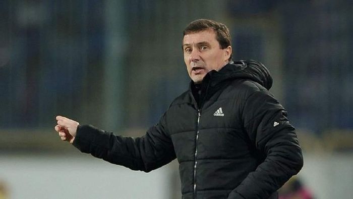 Екс-тренер Шахтаря залишився без роботи за кордоном – відомі подробиці