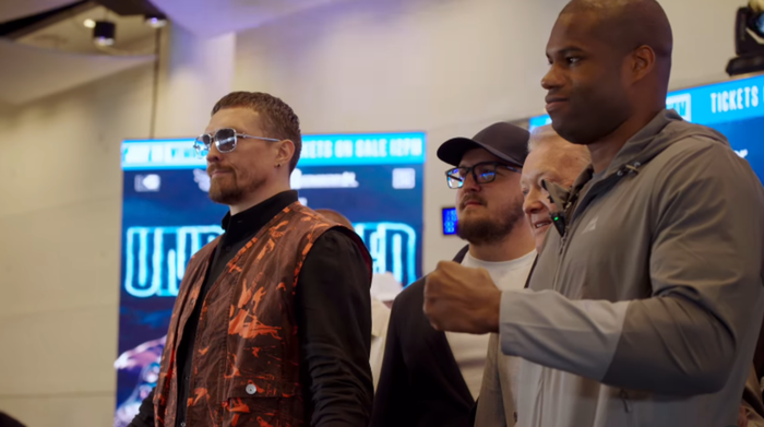 Дюбуа – про реванш з Усиком: "Я вкладу його спати" 