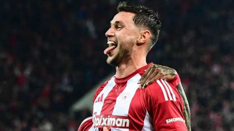 Роман Яремчук / ФК Олімпіакос Роман Яремчук / ФК Олімпіакос