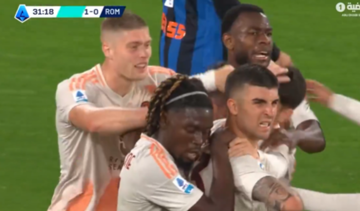 Артем Довбик з партнерами / Скріншот Артем Довбик з партнерами / Скріншот