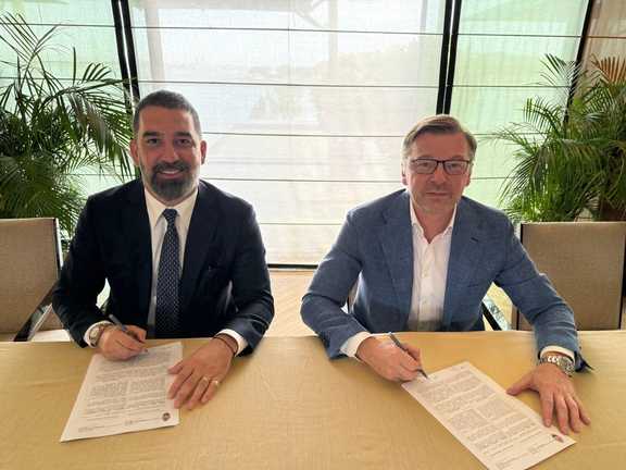 Арда Туран и Сергей Палкин / Фото ФК Шахтер Арда Туран и Сергей Палкин / Фото ФК Шахтер