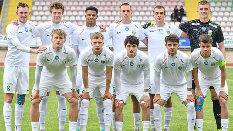 Карпаты U-19 / Фото ФК Карпаты Карпаты U-19 / Фото ФК Карпаты