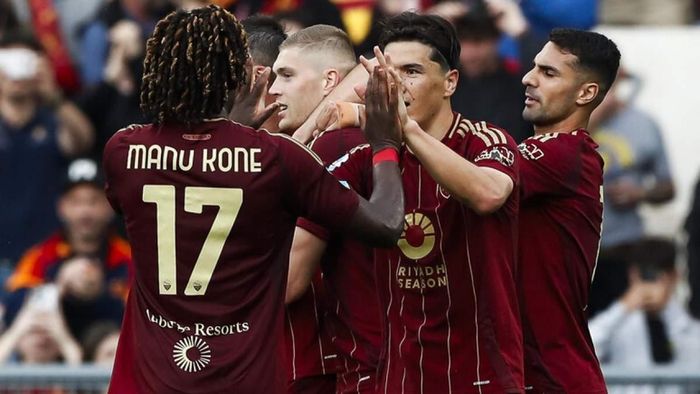 Переможний гол Довбика у відеоогляді матчу Рома – Фіорентина – 1:0