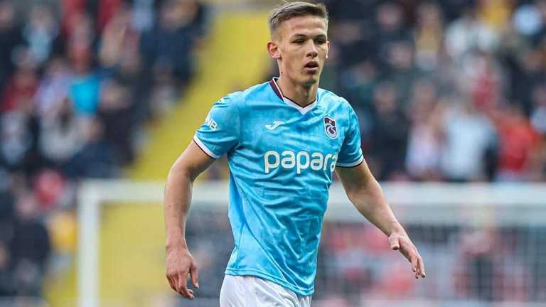 Данило Сікан / ФК Трабзонспор Данило Сікан / ФК Трабзонспор