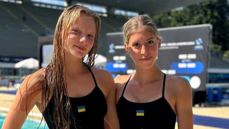 Ксенія Бочек та Діана Карнафель / Федерація України зі стрибків у воду Ксенія Бочек та Діана Карнафель / Федерація України зі стрибків у воду