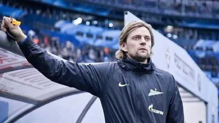 Тимощук вчергове зашкварився: пояснив чому збирав гроші для армії рф та назвав орків "благодійним проєктом"