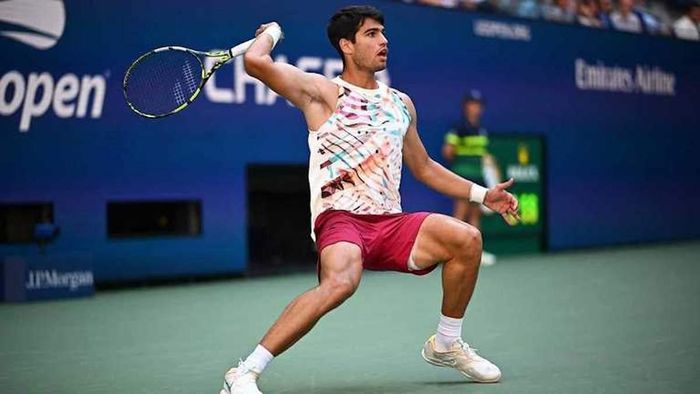 Алькарас став першим фіналістом Риму, дотиснувши 9-ту ракетку світу  