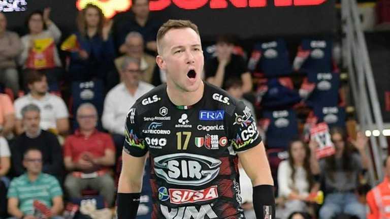 Олег Плотницький / Superlega Олег Плотницький / Superlega