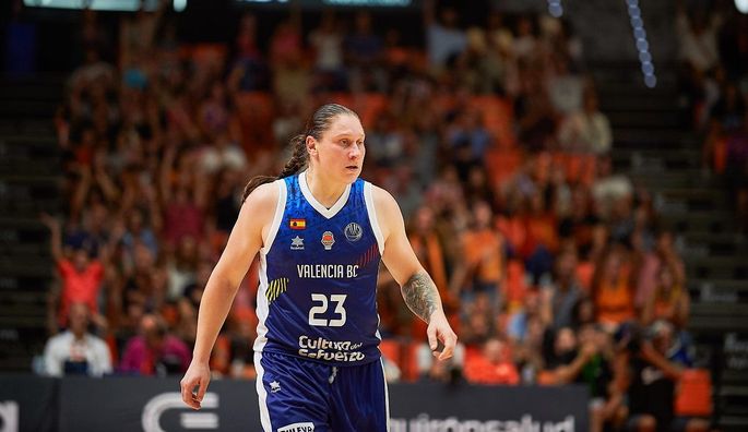 Лідерка збірної України з баскетболу стала чемпіонкою Іспанії, зробивши важливий внесок у вирішальному матчі
