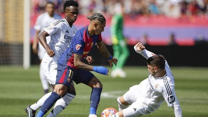 Новый тренер Реала указал на ключевую причину поражения от Барселоны