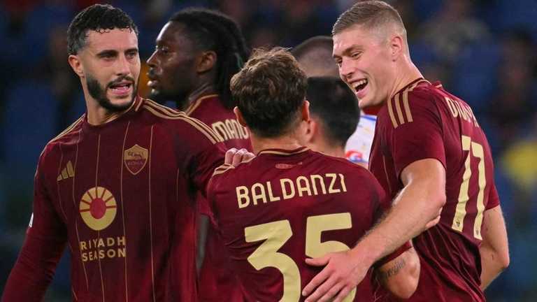 Артем Довбик / фото: ANDREAS SOLARO/AFP via Getty Images Артем Довбик / фото: ANDREAS SOLARO/AFP via Getty Images