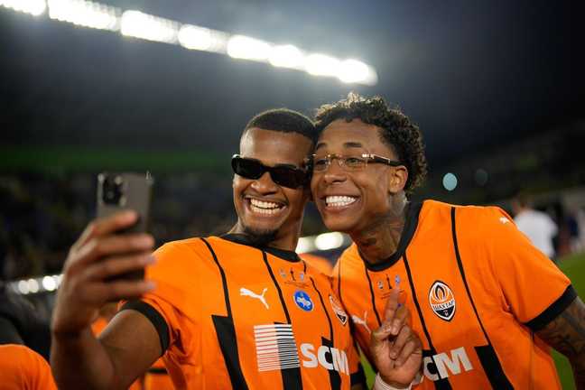 Кевін (справа) / Фото ФК Шахтар