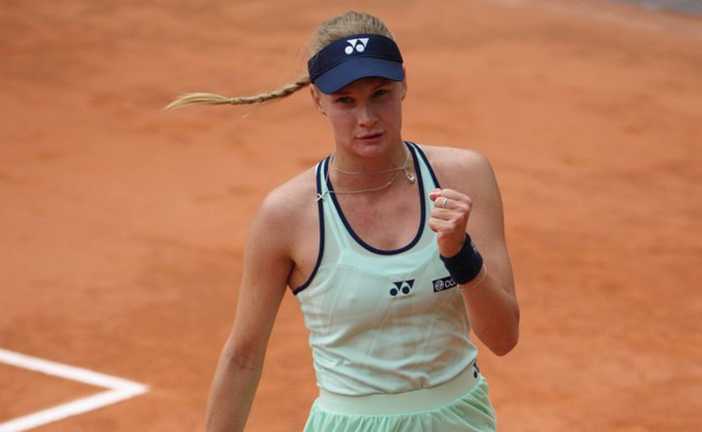 Даяна Ястремская / Арата Ямаока / TENNIS Club Даяна Ястремская / Арата Ямаока / TENNIS Club