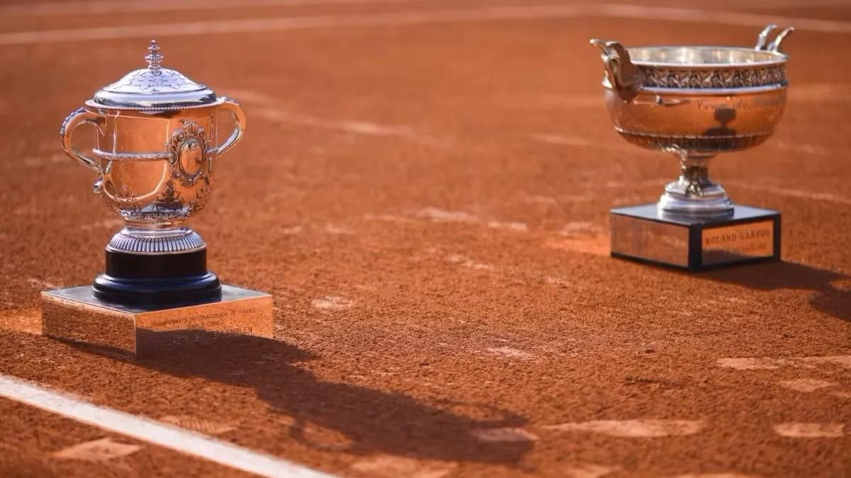 Головні трофеї Ролан Гаррос за перемогу в одиночному розряді / Фото FFT/rolandgarros.com