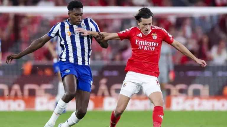 Альваро Каррерас (праворуч) / Фото EFE