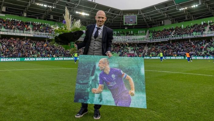 Легендарный Роббен получил должность в родном клубе – известна роль экс-звезды Баварии Легендарный Роббен получил должность в родном клубе – известна роль экс-звезды Баварии