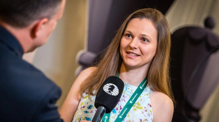 Анна Музичук здолала росіянку та очолила етап Гран-прі ФІДЕ