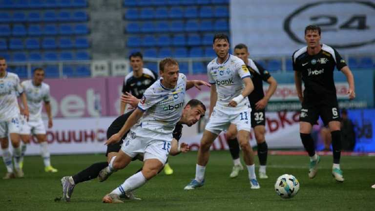 Игроки Динамо / Фото УПЛ Игроки Динамо / Фото УПЛ