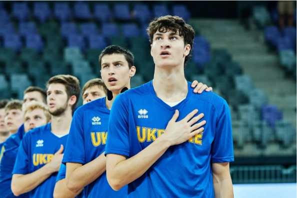 Син Кличка здобув срібло чемпіонату Франції з баскетболу, відзначившись дабл-даблом