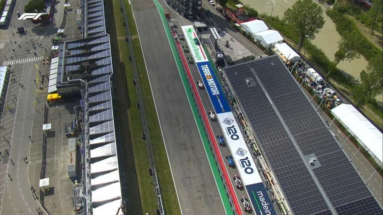 Кваліфікація Гран-прі Емілії-Романьї / Скріншот з відео Кваліфікація Гран-прі Емілії-Романьї / Скріншот з відео