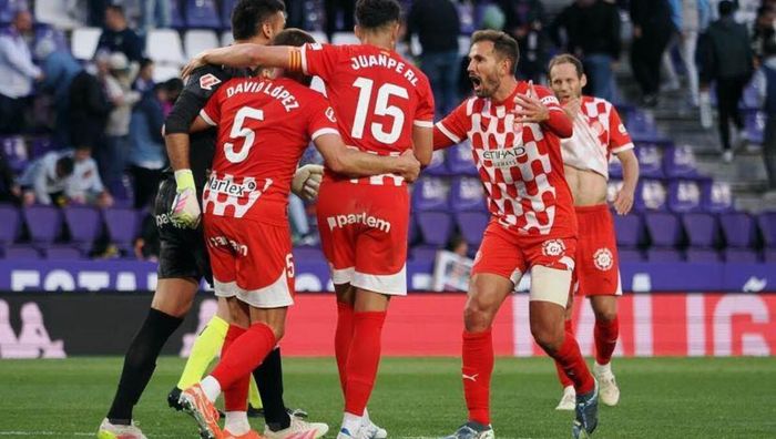 Жирона официально осталась в Ла Лиге после победы Вильяреала, фиаско экс-команды Яремчука Жирона официально осталась в Ла Лиге после победы Вильяреала, фиаско экс-команды Яремчука