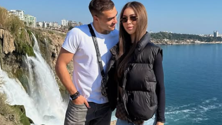 Костянтин Вівчаренко з дівчиною / Фото з Instagram Костянтин Вівчаренко з дівчиною / Фото з Instagram