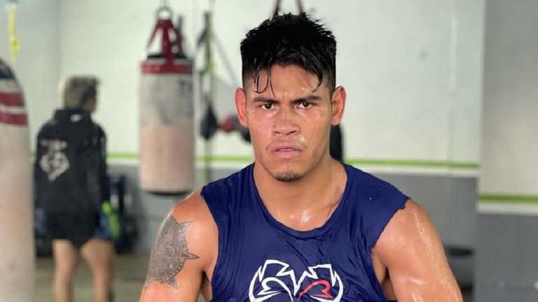 Еммануель Наваррете / Фото instagram.com/vaquero_navarrete Еммануель Наваррете / Фото instagram.com/vaquero_navarrete