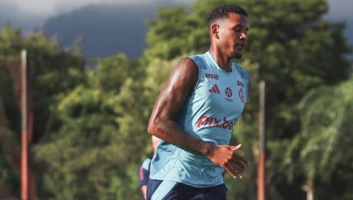 Динамо полює за бразильським захисником – доведеться конкурувати з іменитим англійським клубом Динамо полює за бразильським захисником – доведеться конкурувати з іменитим англійським клубом