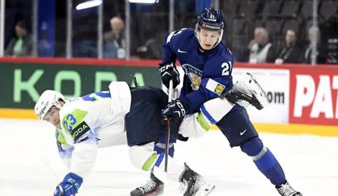 ЧС-2025 з хокею: Фінляндія безжально розчавила Словенію, Швейцарія розбила Німеччину і очолила групу