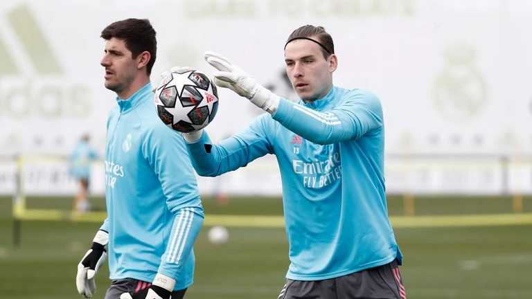Тібо Куртуа та Андрій Лунін / фото: Antonio Villalba/Real Madrid via Getty Image