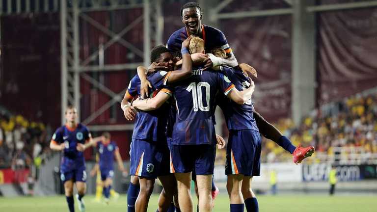 Нідерланди – Румунія / Photo by Harry Murphy - UEFA/UEFA via Getty Images Нідерланди – Румунія / Photo by Harry Murphy - UEFA/UEFA via Getty Images