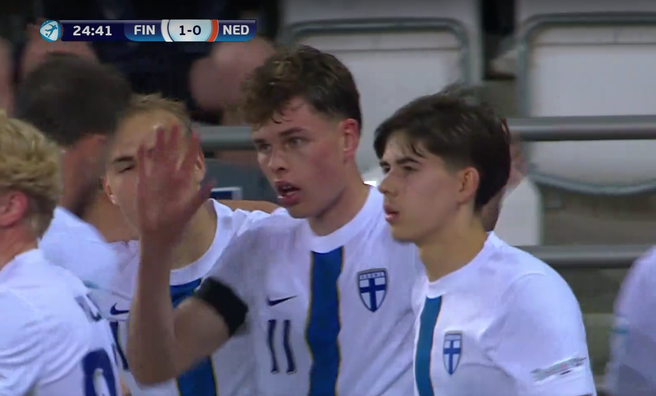Бойова нічия суперників України на Євро U-21 у відеоогляді матчу Фінляндія – Нідерланди – 2:2 Бойова нічия суперників України на Євро U-21 у відеоогляді матчу Фінляндія – Нідерланди – 2:2