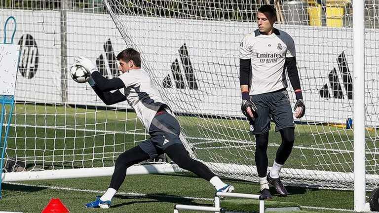 Тібо Куртуа та Андрій Лунін / фото: Irina R. Hipolito/Europa Press via Getty Images Тібо Куртуа та Андрій Лунін / фото: Irina R. Hipolito/Europa Press via Getty Images