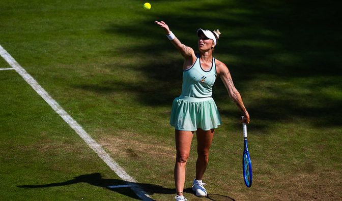Чемпіонка Вімблдону сенсаційно помстилась росіянці з топ-12 рейтингу в 1/8 турніру в Берліні