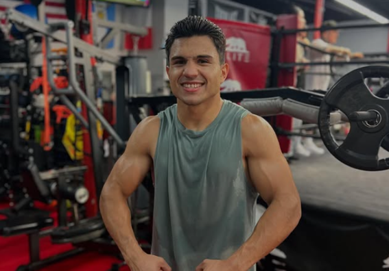 Чемпион мира по боксу сенсационно потерял титул – в Лас-Вегасе случился апсет года