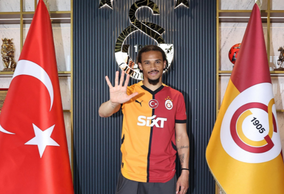 Звезда Баварии официально завершил сенсационный трансфер в Турцию, получив космическую зарплату