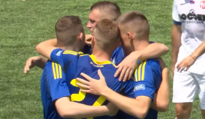 Сборная Украины по сокке разбила взбешенную Сербию и вышла в плей-офф ЧЕ-2025