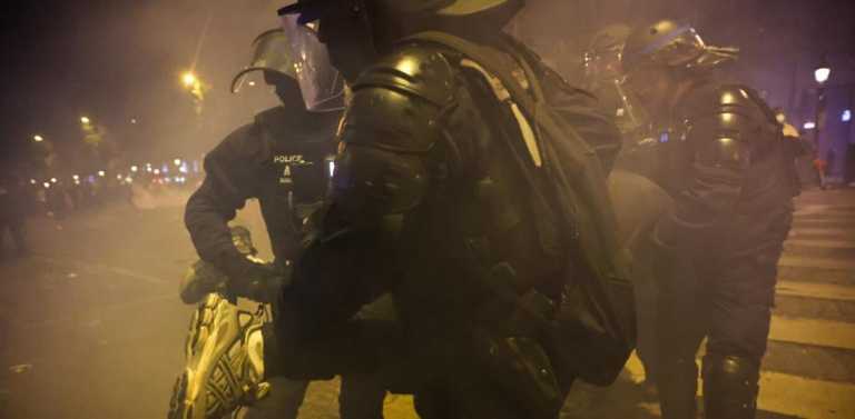 Беспорядки в Париже / Фото EFE