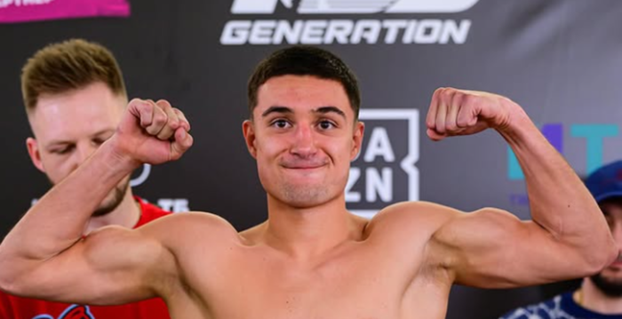 Український боксер нокаутом у першому раунді зупинив шаленого казаха – відео