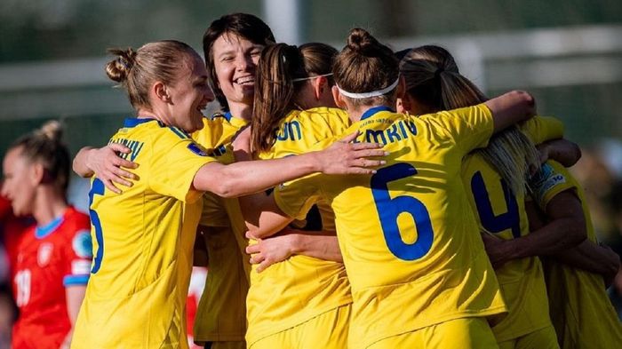Україна, попри успіх в Лізі націй, погіршила позиції у рейтингу ФІФА серед жіночих збірних