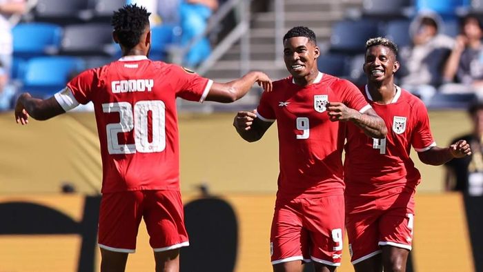 Кубок КОНКАКАФ: форвард Динамо поховав надії Панами на півфінал, Мексика перемогла Саудівську Аравію